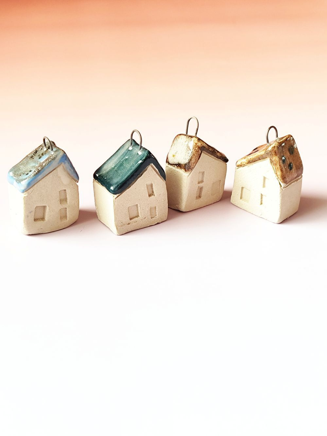 Domki ceramiczne na choinkę - kolorowe mikro domki