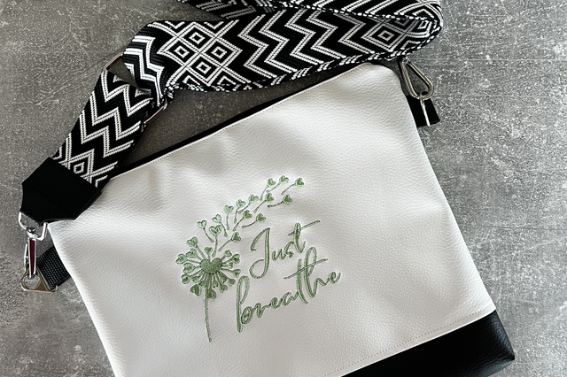 Handmade Tasche Pusteblume weiß 