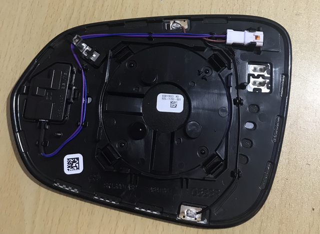 Sold - Lexus  RXH 2023 Blind Spot Monitor  - LE29