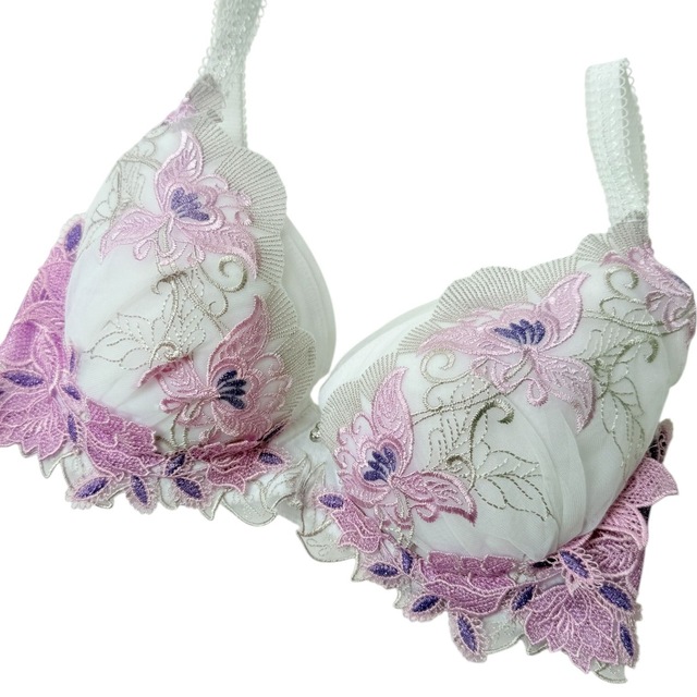 Purple + white intricate floral Japanese Bra UK 30C