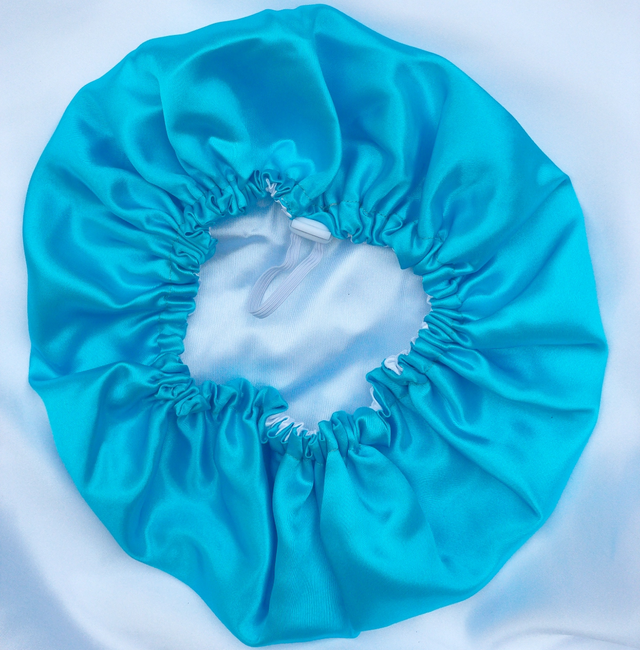 White\Blue Adjustable Satin Bonnet and Reversible.