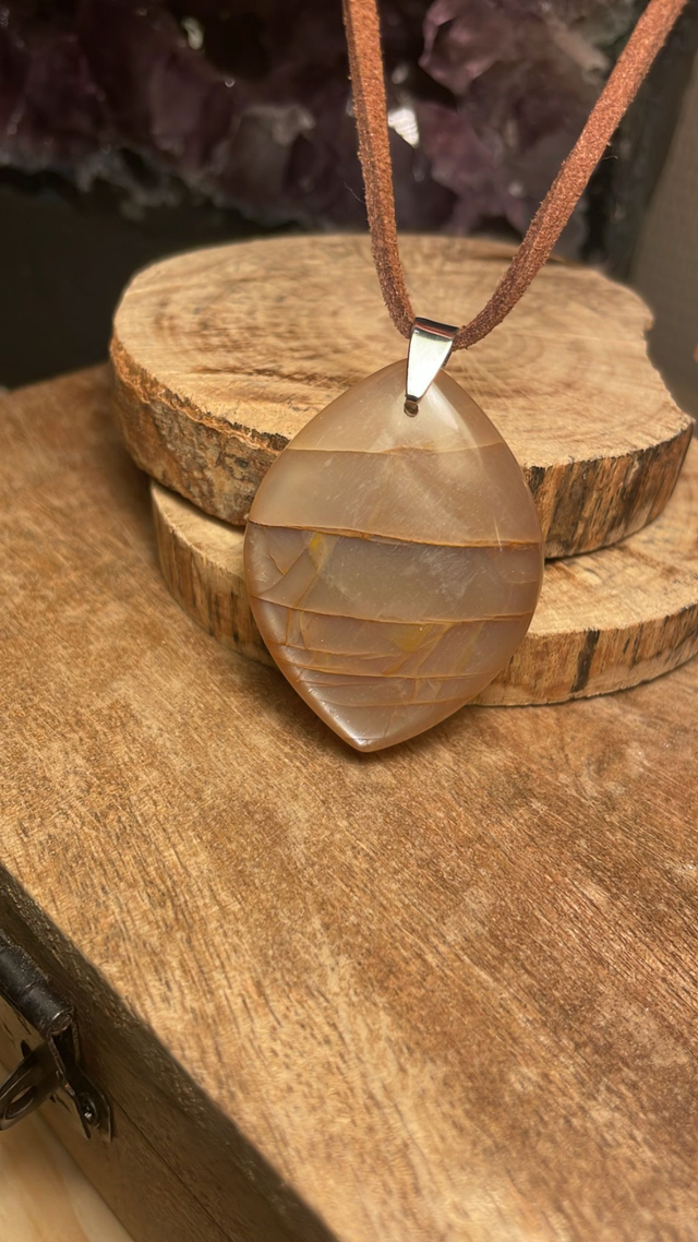 Pendentif PIERRE DE LUNE Saumon