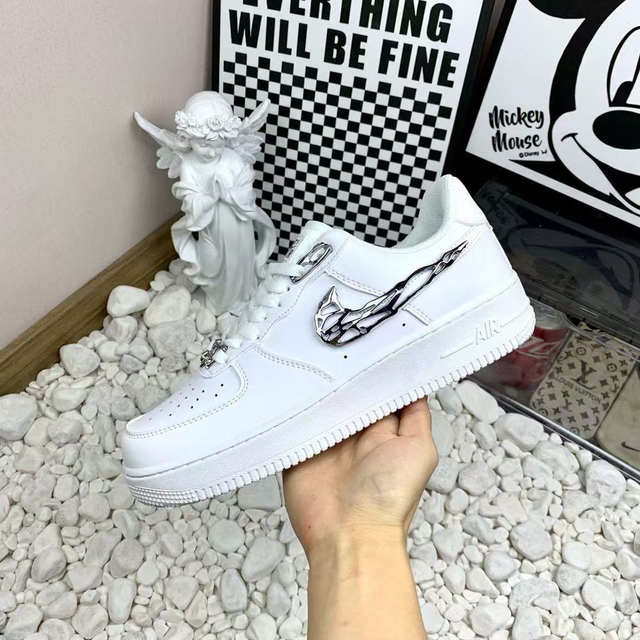 Nike Air Force 1 (Vendu sans la boîte )