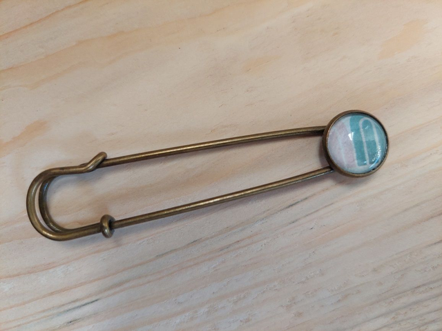 Broche Epingle Motif Pastel