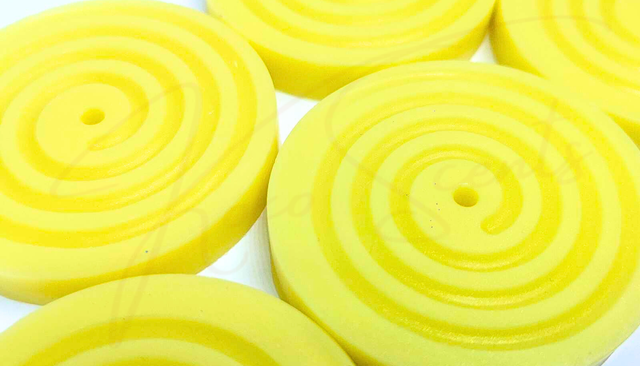 (2 Pack) Cocograss Swirl Disc Wax Melt Shapes 