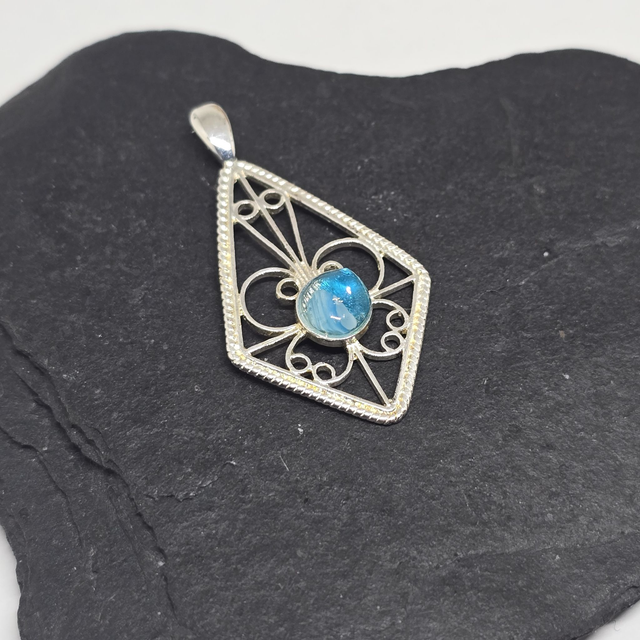 925 Sterling Silver Kite Butterfly Pendant – Rare Aqua Seaglass Duo