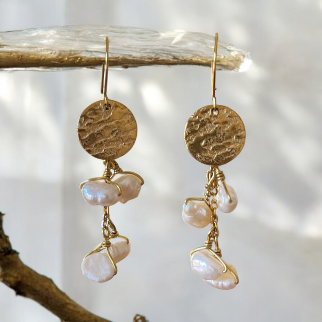 Boucles d’oreilles grappe en perles d’Eau Douce