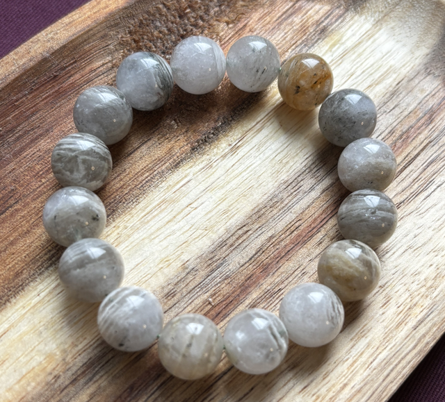 White Thousand Layer Phantom Quartz Bracelet – 13mm Beads