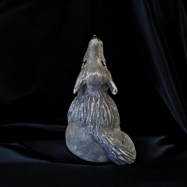 Suitsukekippo Susi / Incense burner Wolf