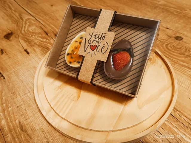 Kit com 2 Mini Ovos de Páscoa de Colher 50g – Pura Tentação em Tamanho Perfeito