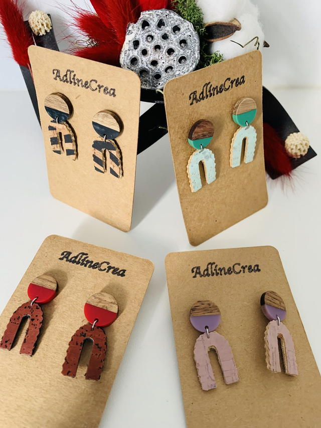 Clous d’oreilles bois et liége.