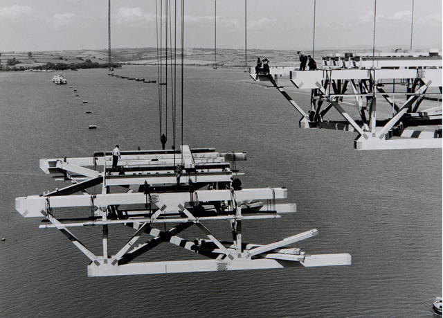Postcard- Lifting section of main span