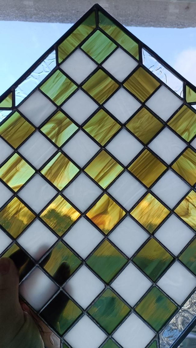 Echiquier en vitrail L&#039;olivier en vert olive - Sur commande