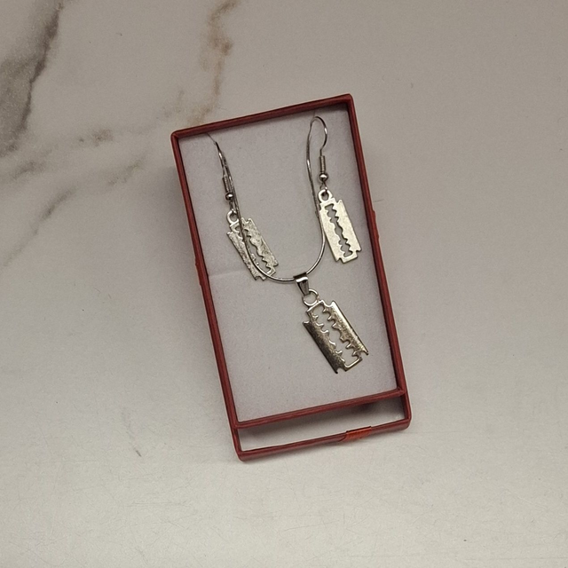 Necklace & Earring Set