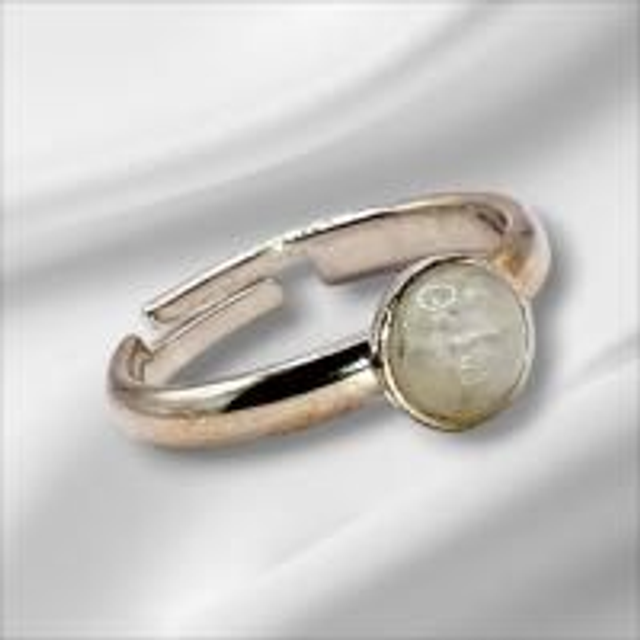 Bague &quot;Pierre de lune&quot; argent 925