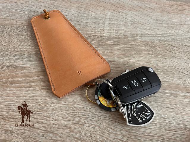 Tipi à clés en cuir - Coloris « Naturel » - Fabriqué à la main en France