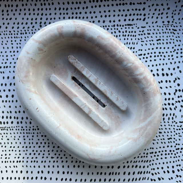 Soap dish - oval - blush