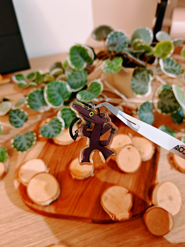 Dancing Dragon - Keychain