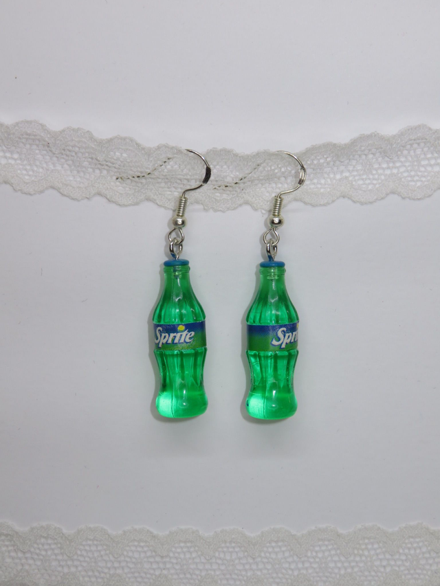 Boucle d'oreille bouteille Sprite