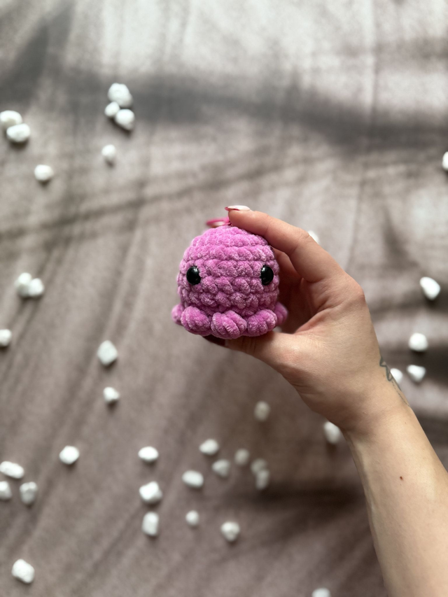 Porte-clés poulpe tout doux mauve rosé clair