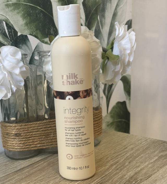 Milkshake shampoing pour tout types de cheveux 300mL