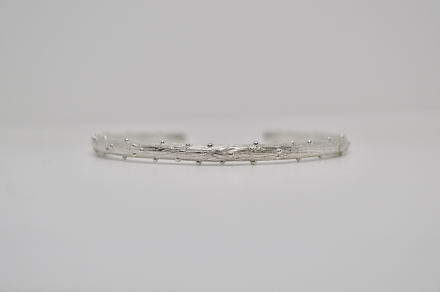 Bracelet granulation 