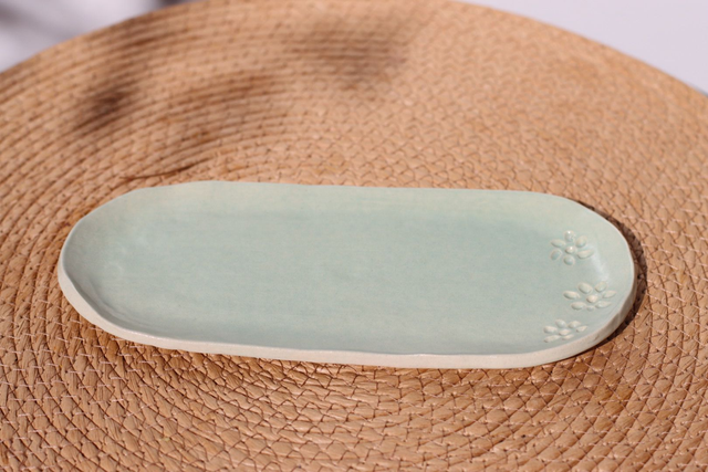 Plato alargado de postre  