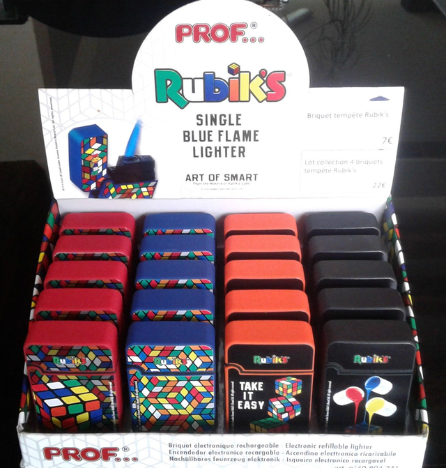 lot de 4 Briquet tempête rubik's officiel