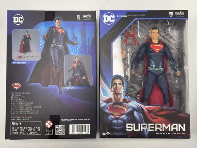 DC Comics actiefiguur Superman - Boxed (20cm)