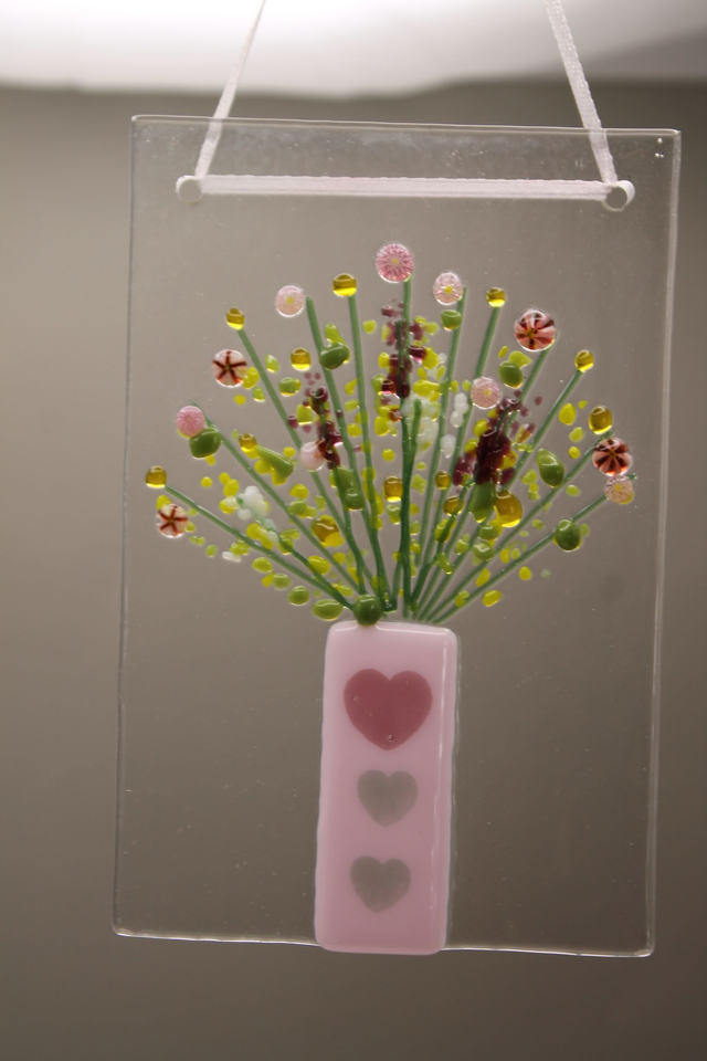 Thurs 5th March, 10.30am - 1pm - Mothers Day Suncatchers