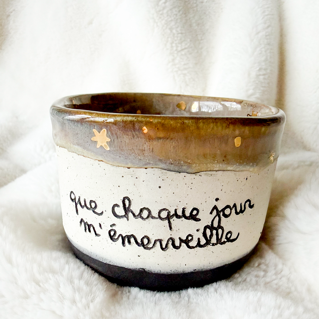 Gobelet « que chaque jour m’émerveille »