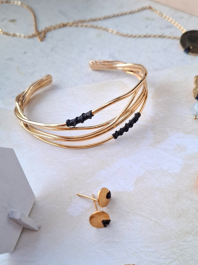 Manchette Fil à Fil – Version Black