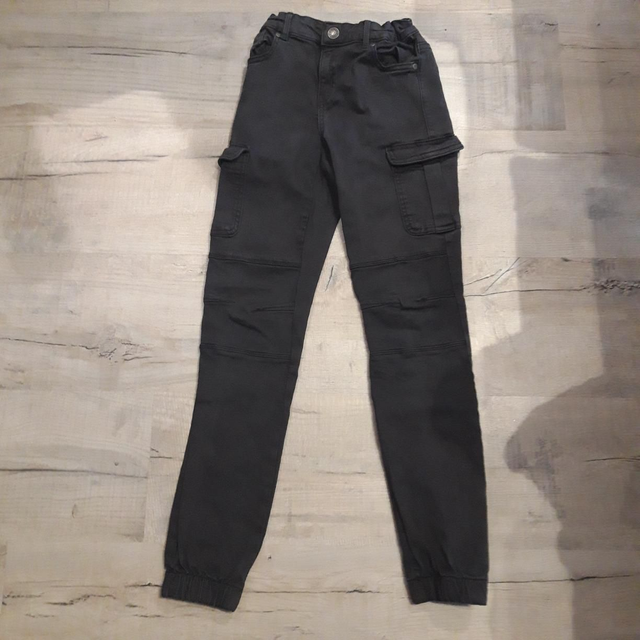 Pantalon gris foncé 