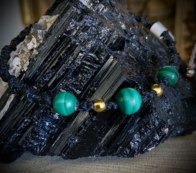 Bracelet macramé et perles de Malachite