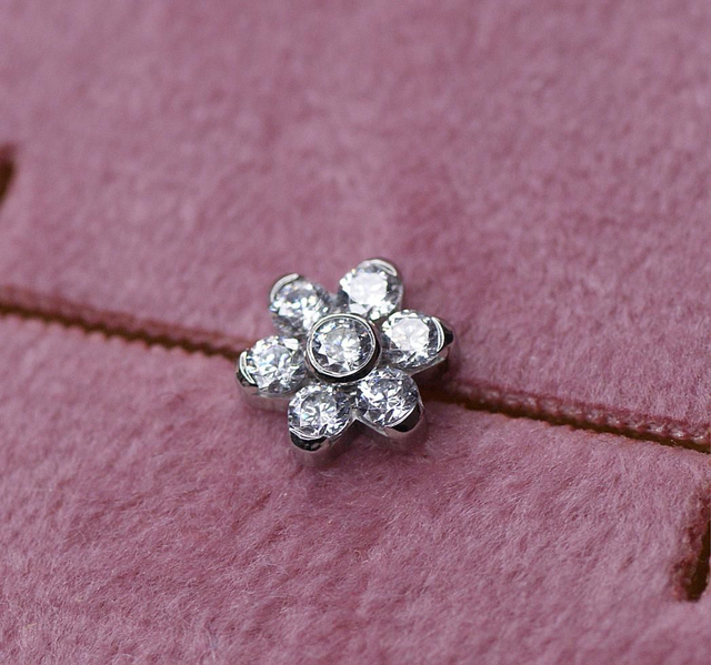 Titanium Flower Attachment