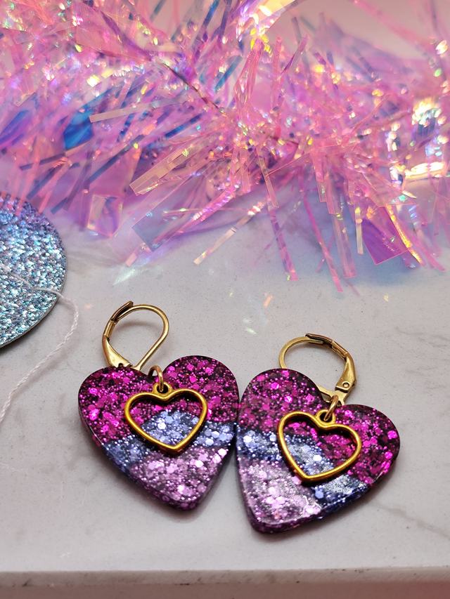 Boucles d&#039;oreilles Cupidon taille M - breloque cœur