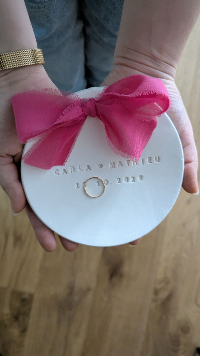 Coupelle à alliances en argile