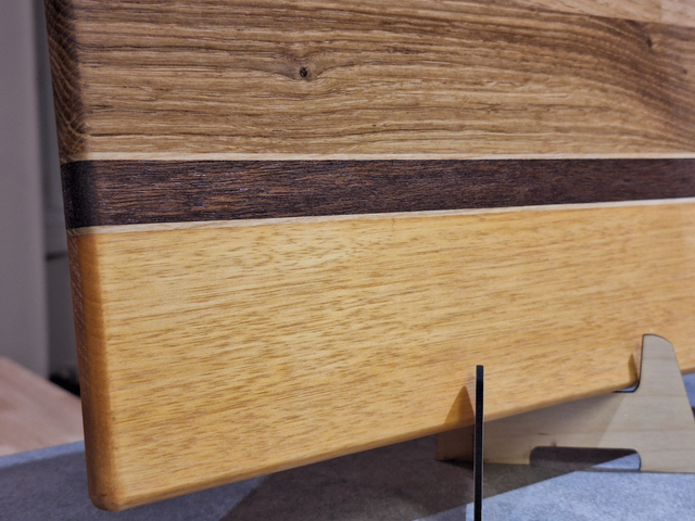 PLANCHE À DÉCOUPER N°135