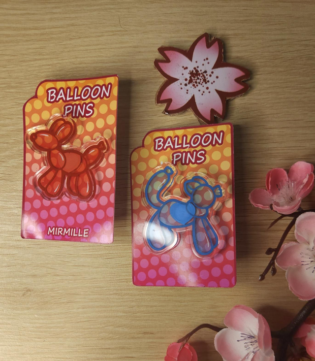 P • Balloon animal