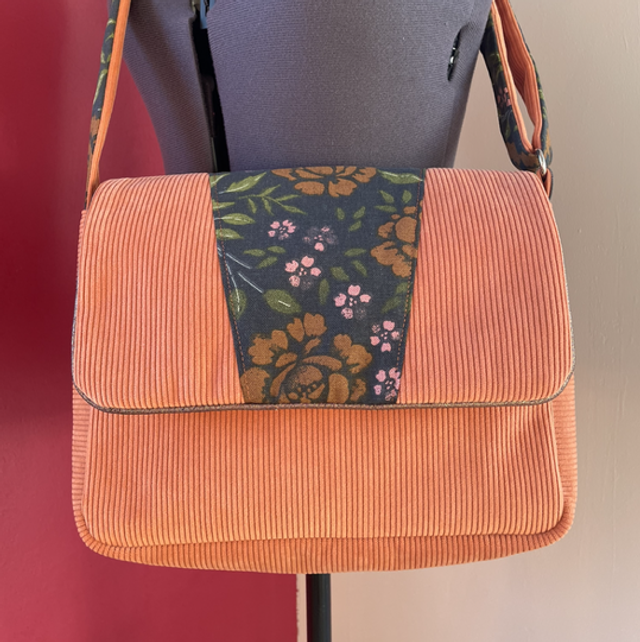 Sac à rabat Anaïs / Modèle orange