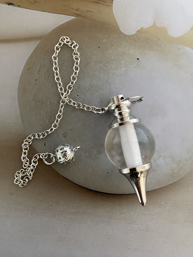 ✨ Pendule Sphérique – Cristal de Roche Transparent