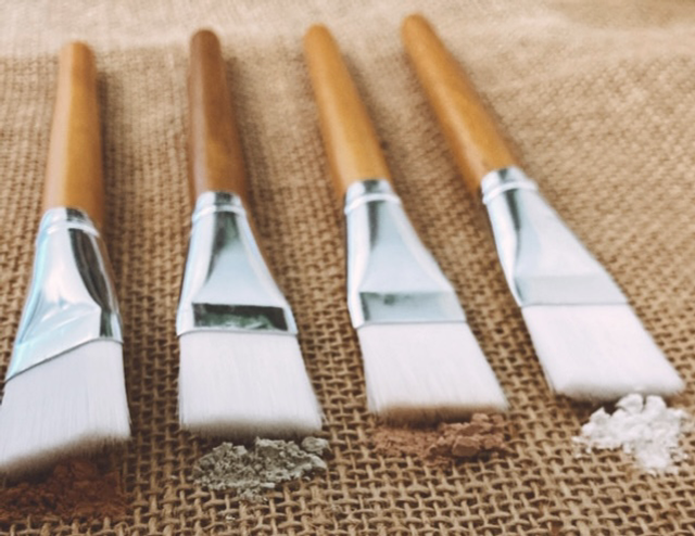 Face Mask Brush