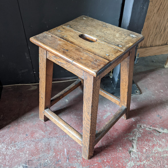 Tabouret en chêne