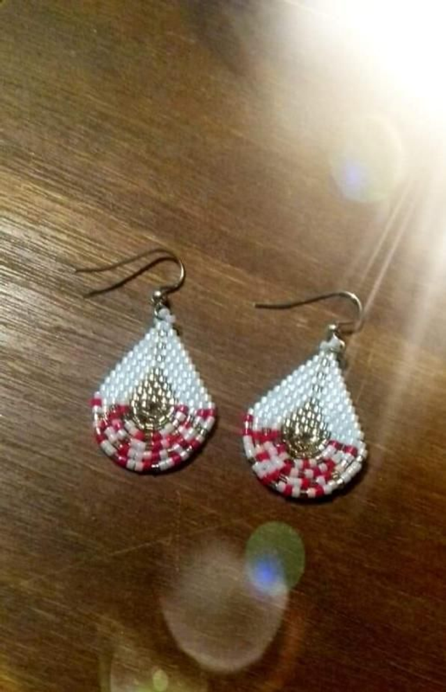 Goutte perlée rouge/blanche