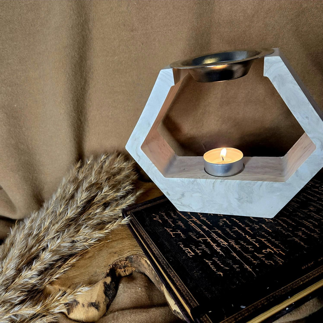 Brûle-parfum Hexagone marbré beige