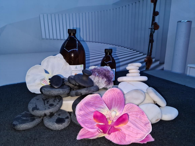 Massage Aux Pierres Chaudes Et/Ou Marbre Froid