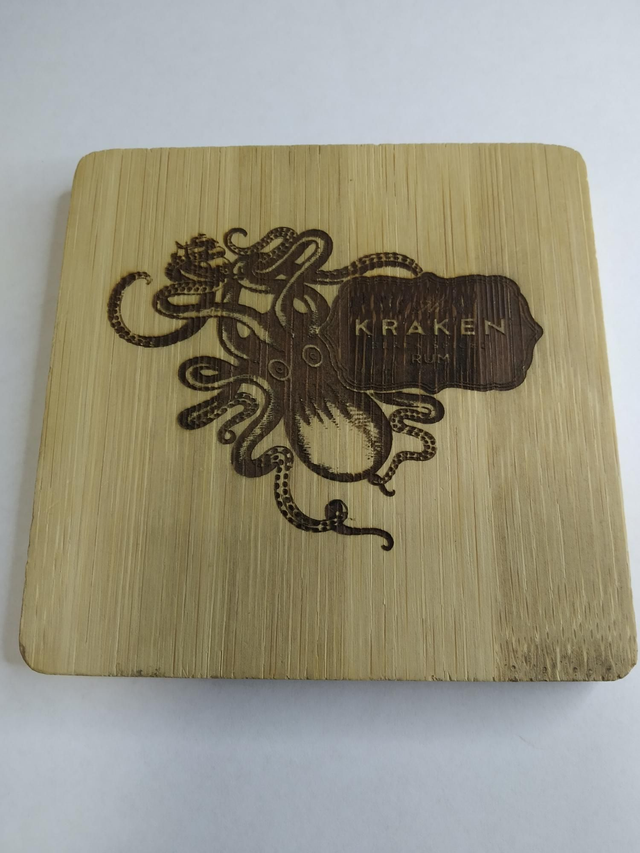 Sous de verre kraken 