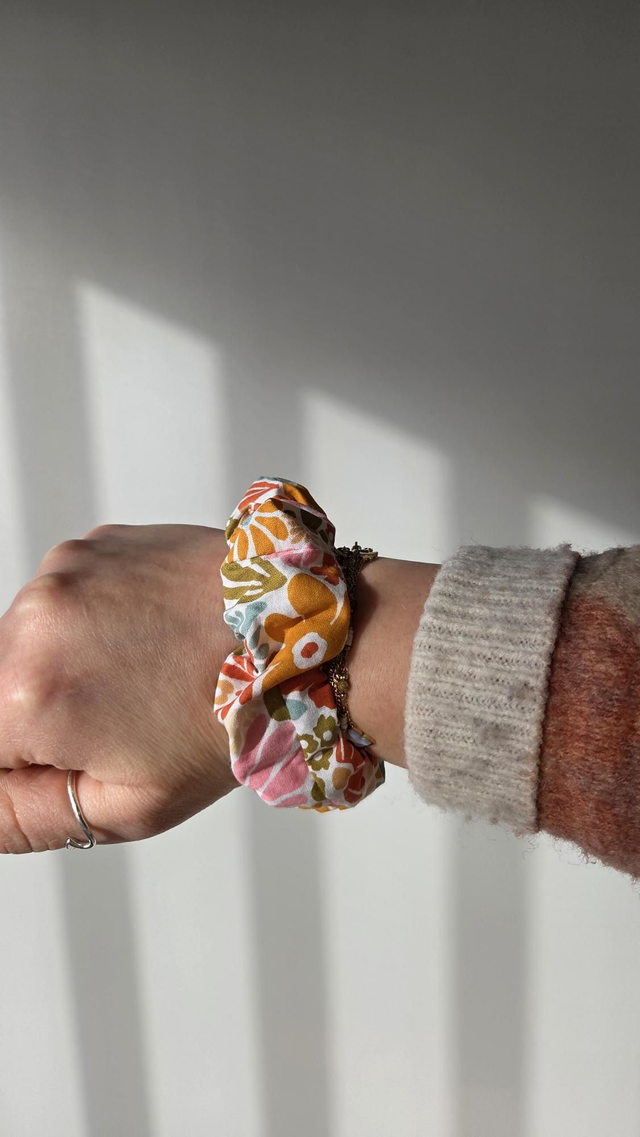 Chouchou fleurs multicolore