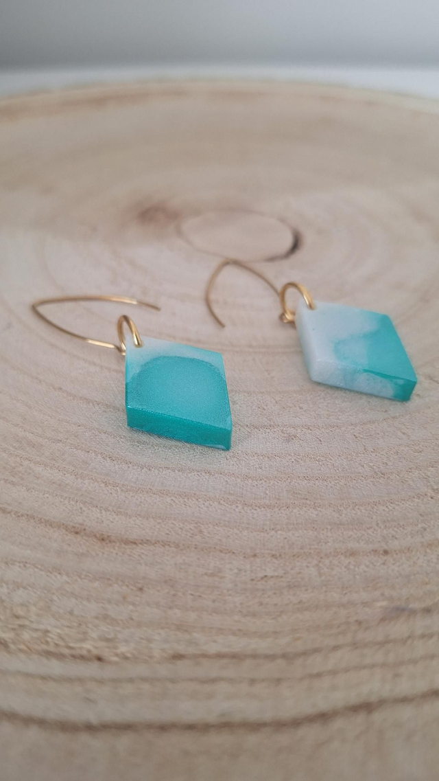 Boucles d&#039;oreilles losanges blanc/vert