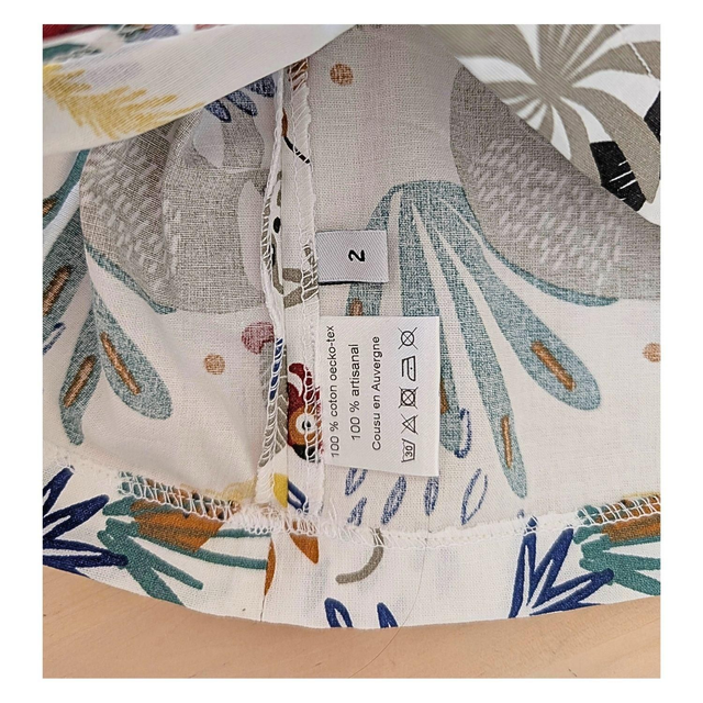 Noël – Ensemble chemisette + gilet – Taille 2 ans – Tissu coton blanc et motifs animaux tropicaux